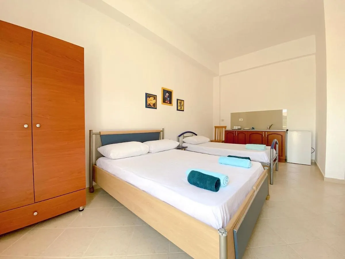 ***  Hotel Ecuador Ksamil Albania